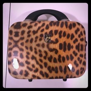 Leopard Print Hard Cosmetics Case